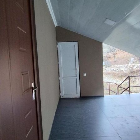 דירות Katskhi Lika'S Sweet House מראה חיצוני תמונה